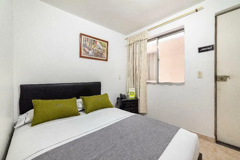 ***  Ayenda 1233 Gran Imperio Hotel Medellin Colombia