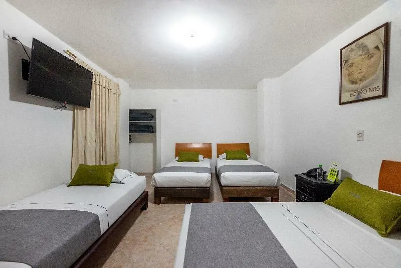 Ayenda 1233 Gran Imperio Hotel Medellin