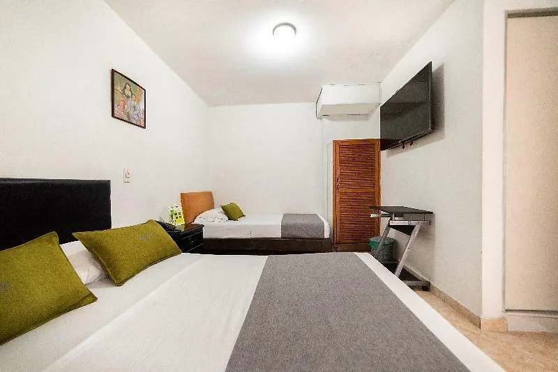 Ayenda 1233 Gran Imperio Hotel Medellin